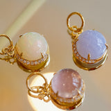 Devon Woodhill - Cabochon 'Moon Charm' | Ethiopian Opal