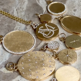 PREORDER Devon Woodhill - Medium Trefoil Round Locket