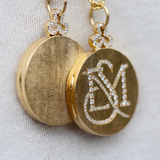 Devon Woodhill - Medium Trefoil Round Locket