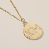 Devon Woodhill - Medium Trefoil Round Locket